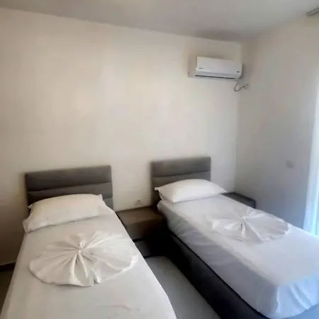 Deluxe Two-bedroom With 2 Bathrooms * Shëngjin